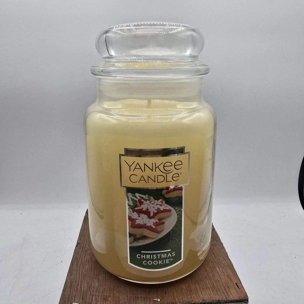NEW Yankee Candle Christmas Cookie 22 oz Jar (Classic Label) Holiday Festive